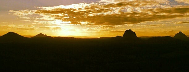 Wild Horse Mountain Lookout is one of Tempat yang Disukai Myles.