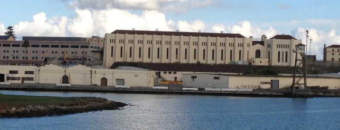 San Quentin State Prison is one of สถานที่ที่บันทึกไว้ของ Christian.