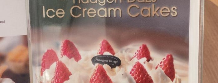 Häagen-Dasz Tunjungan Plaza is one of The Most Delicious Food & Beverages.