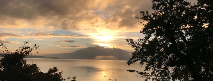 Anfiteatro Lago Llanquihue is one of Lieux qui ont plu à Paula.