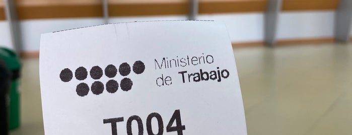 Ministerio de Relaciones Laborales is one of mis places.