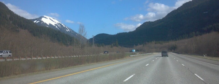 Mount Baker Snoqualmie National Forest is one of Stephanie : понравившиеся места.