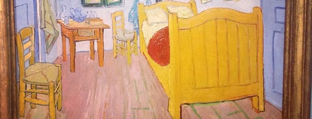 Van Gogh Museum is one of Hol2.