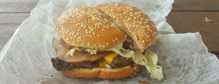 Jim's Drive-In is one of West Virginia Travel Bucket List.