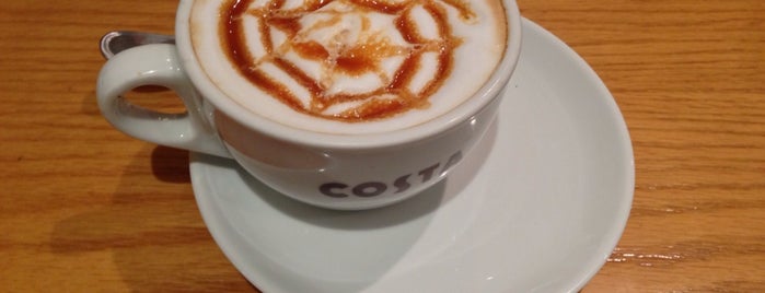 Costa Coffee is one of Lamaさんのお気に入りスポット.