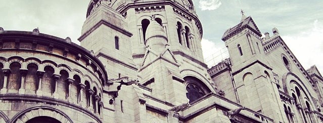 Sacré-Cœur Basilica is one of Paris.