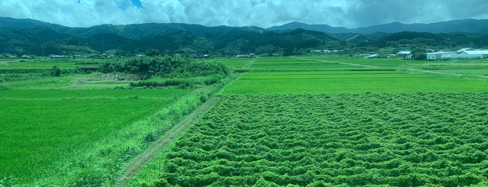 餅原駅 is one of 日豊本線.