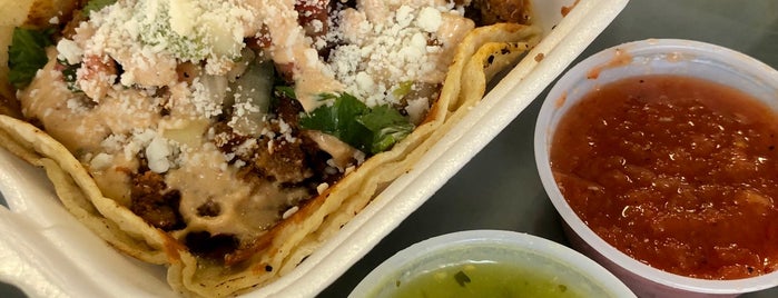 Costa Grande is one of The 15 Best Places for Veggie Burritos in Los Angeles.