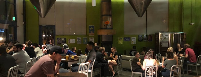 Epic Brewing Denver is one of สถานที่ที่ Beau ถูกใจ.