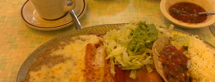 Su Casa is one of The 15 Best Popular Lunch Specials in El Paso.