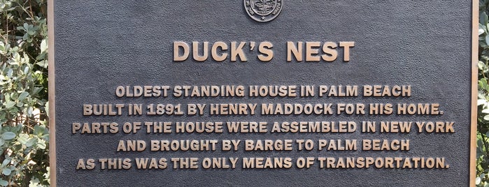 Duck's Nest is one of Jenna’s Liked Places.