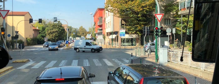 Viale Garibaldi is one of Posti che sono piaciuti a Tobia.