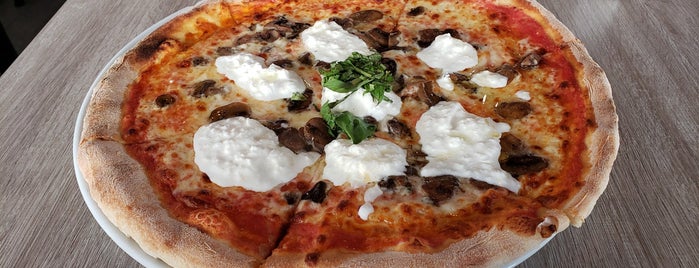 Spris Artisan Pizza is one of Gespeicherte Orte von Stephanie.