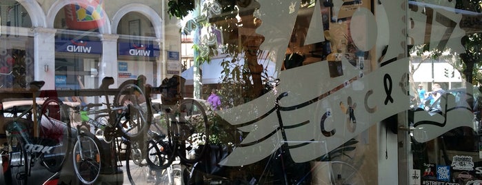 48x17 Cycles is one of Athens Best: Cafés.