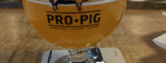 Prohibition Pig Brewery is one of Lugares guardados de Jessica.