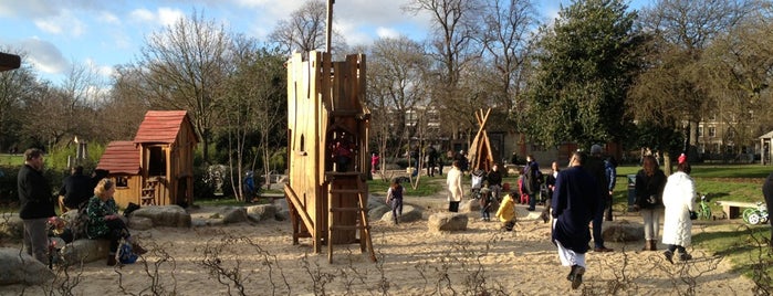 Victoria & Alexandra Playground is one of Londres.