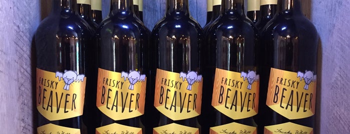Frisky Beaver is one of Lugares favoritos de Joe.