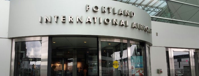 Portland International Airport (PDX) is one of Oregon.