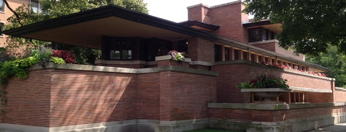 Frank Lloyd Wright Robie House is one of Chicago.