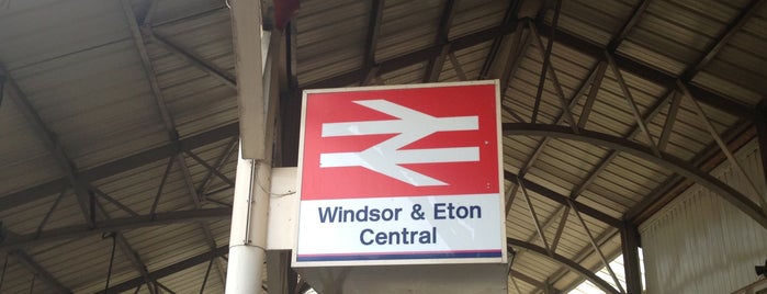 Windsor & Eton Central Railway Station (WNC) is one of England Best Spots.