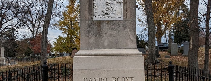 Daniel & Rebecca Boone's Gravesite is one of Kentucky.