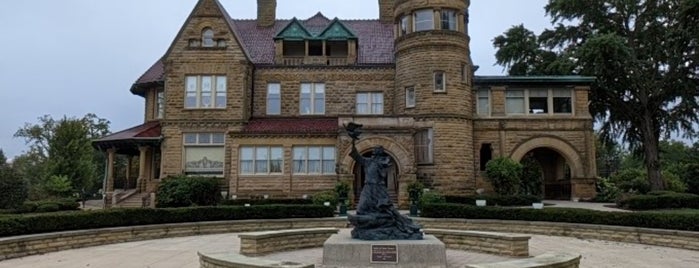University Of Saint Francis is one of Colleges our graduates attend.