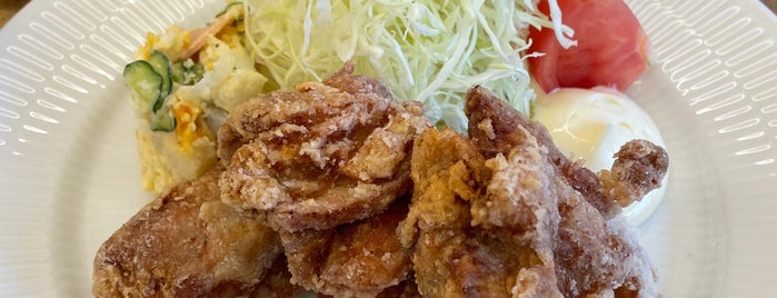 食堂まきの is one of 定食屋.
