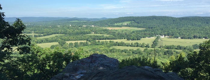 Point Mountain Reservation is one of Lieux sauvegardés par Mae.