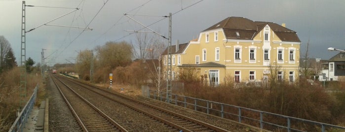 S Massen is one of Bf's im Ruhrgebiet.