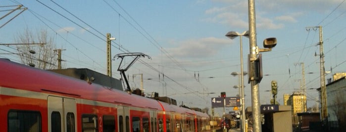 Bahnhof Unna is one of Bahn.