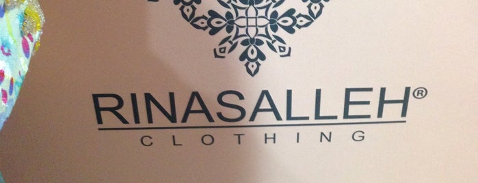 Rina Salleh Clothing is one of สถานที่ที่บันทึกไว้ของ ꌅꁲꉣꂑꌚꁴꁲ꒒.