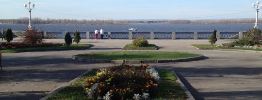 Old Embankment (1st Line) is one of Достопримечательности Самары.