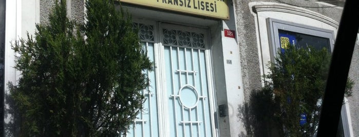 Notre Dame de Sion Fransız Lisesi is one of Posti che sono piaciuti a Zeynep.