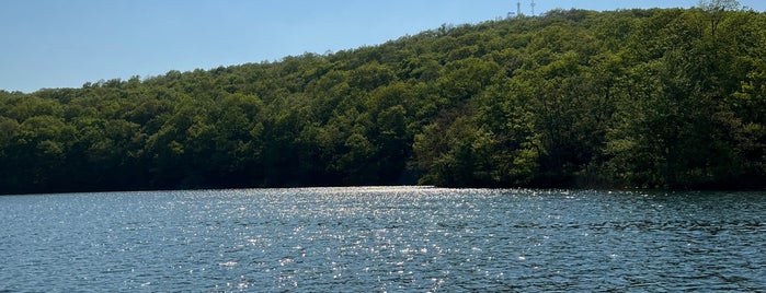 Beacon Reservoir is one of Beacon 2022.