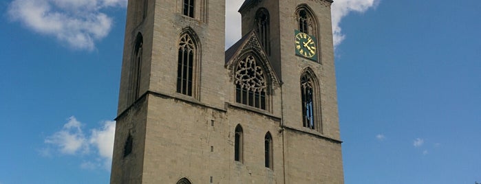 Martinikirche is one of Sehenswert Sachsen-Anhalt.