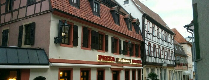 Pizzeria Falcone is one of Lugares favoritos de Marc.
