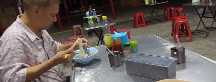 ก๋วยเตี๋ยวเป็ด รถกะบะ is one of Thailand.