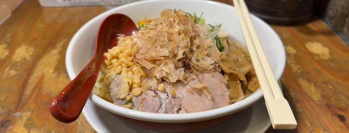 拉麺 じゃかじゃか is one of ラーメン10ლ(´ڡ`ლ).