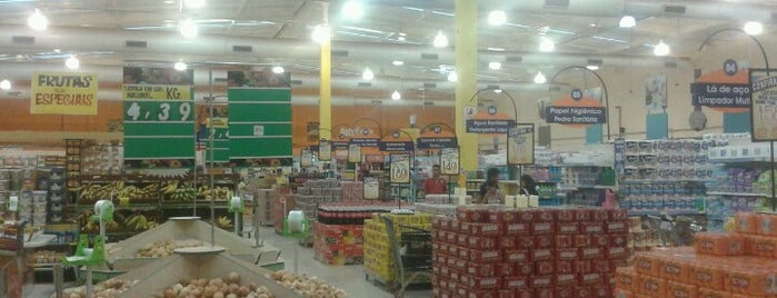 Carvalho Supermercado is one of lugares bons.