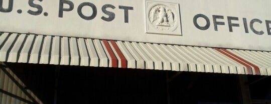US Post Office is one of Posti che sono piaciuti a Janine.