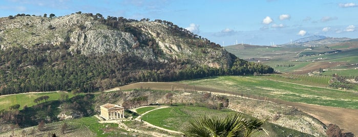 Tempio Di Segesta is one of Posti che sono piaciuti a Babbo.