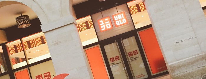 Uniqlo is one of Paname647.