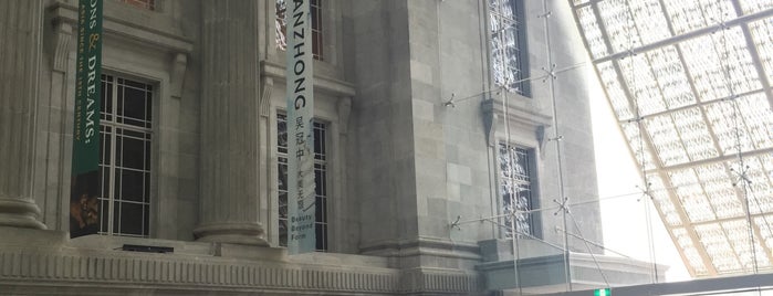 National Gal­lery Singa­pore is one of Tinoさんのお気に入りスポット.