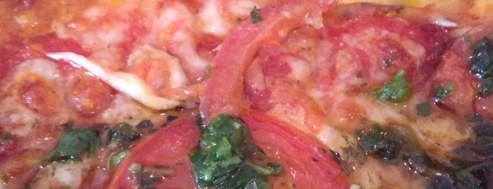 Mittel Pizza is one of Hayquir.