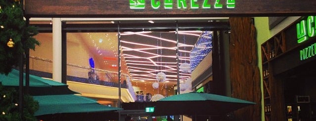 La Carezza is one of Centrum Černý Most.