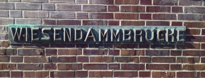 Wiesendammbrücke is one of Hamburg: Brücken.