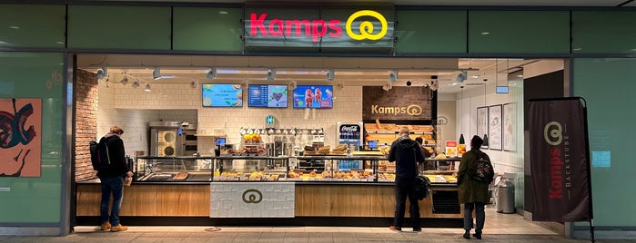 Kamps is one of Restaurantketten in Hamburg, in denen ich speiste.