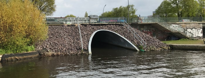 Hohenfelder Brücke is one of Hamburg: Brücken.