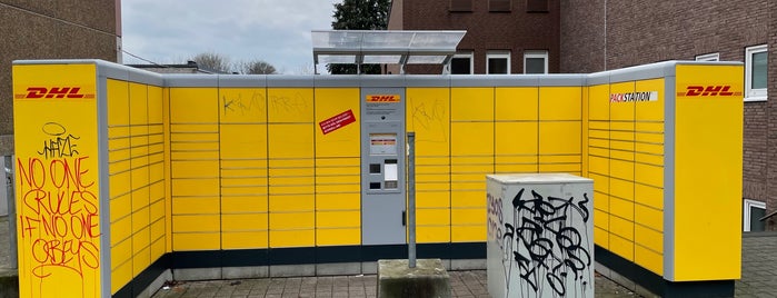 Packstation 144 is one of DHL Packstationen.