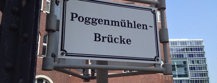 Poggenmühlenbrücke is one of Hamburg: Brücken.